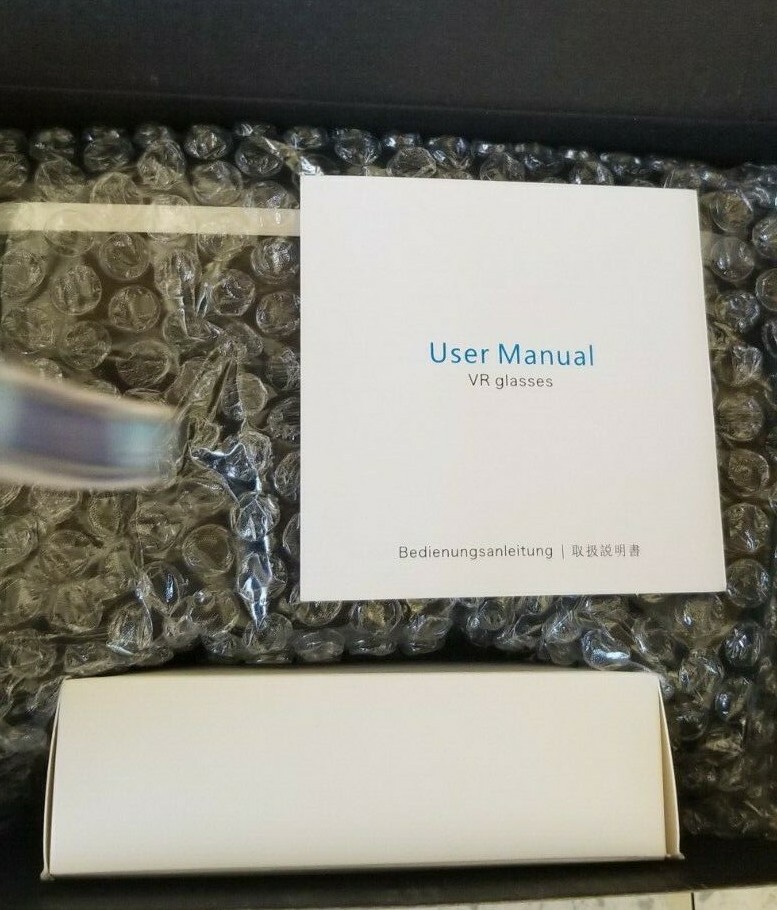 Virtual Reality Headset with Bluetooth Remote Controller