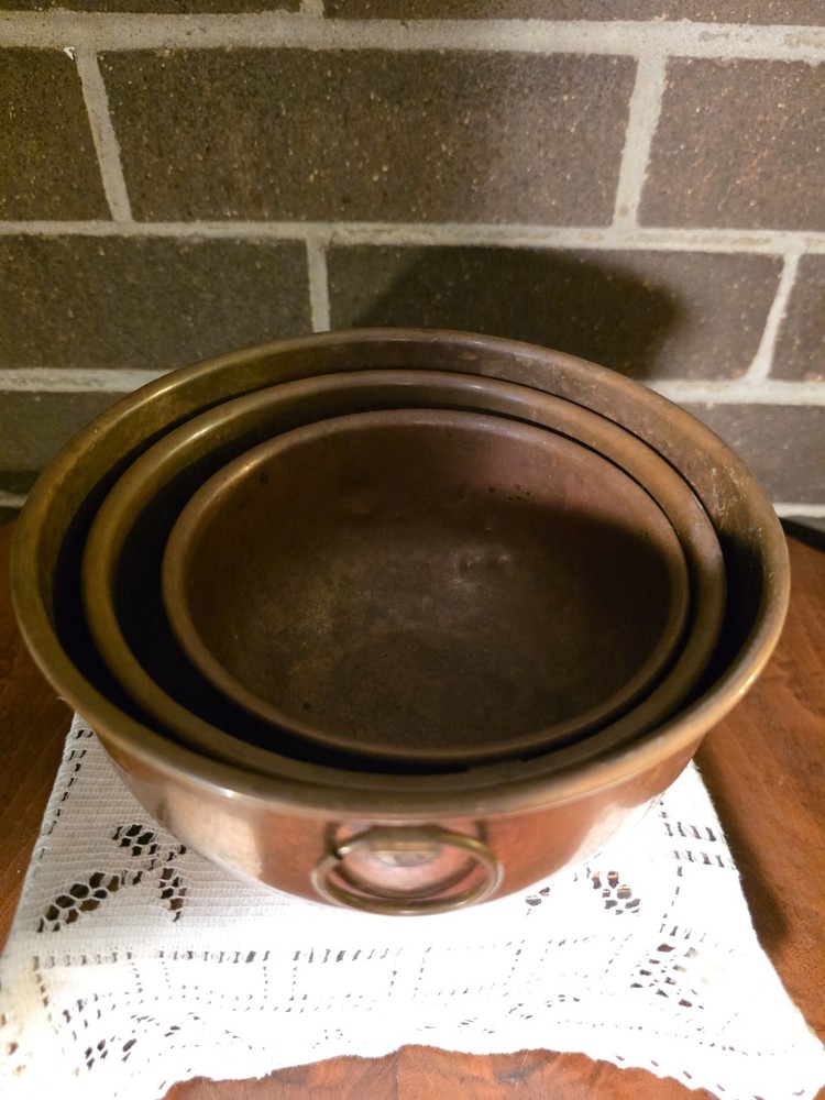 set of 3 Antique copper nesting bowls