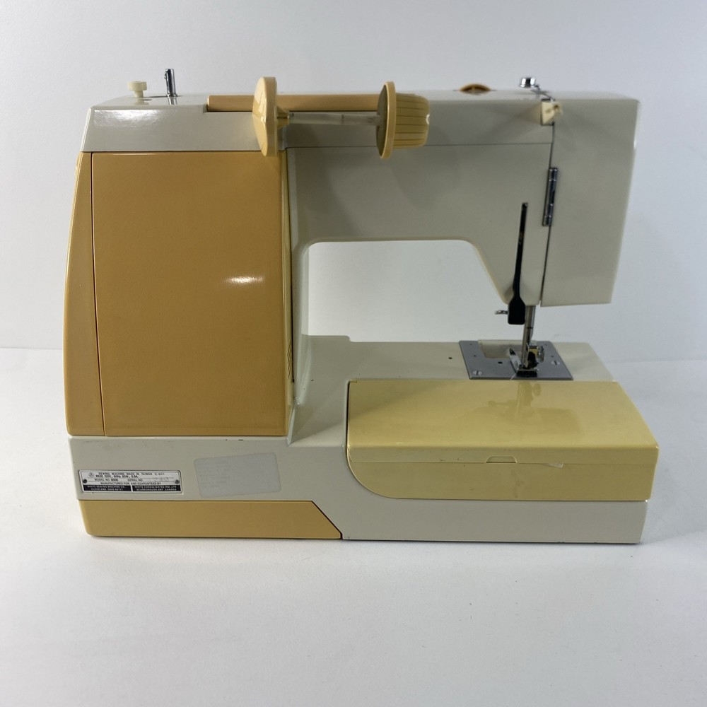 Vintage White 8000 Computerized Sewing Machine With Pedal Tested