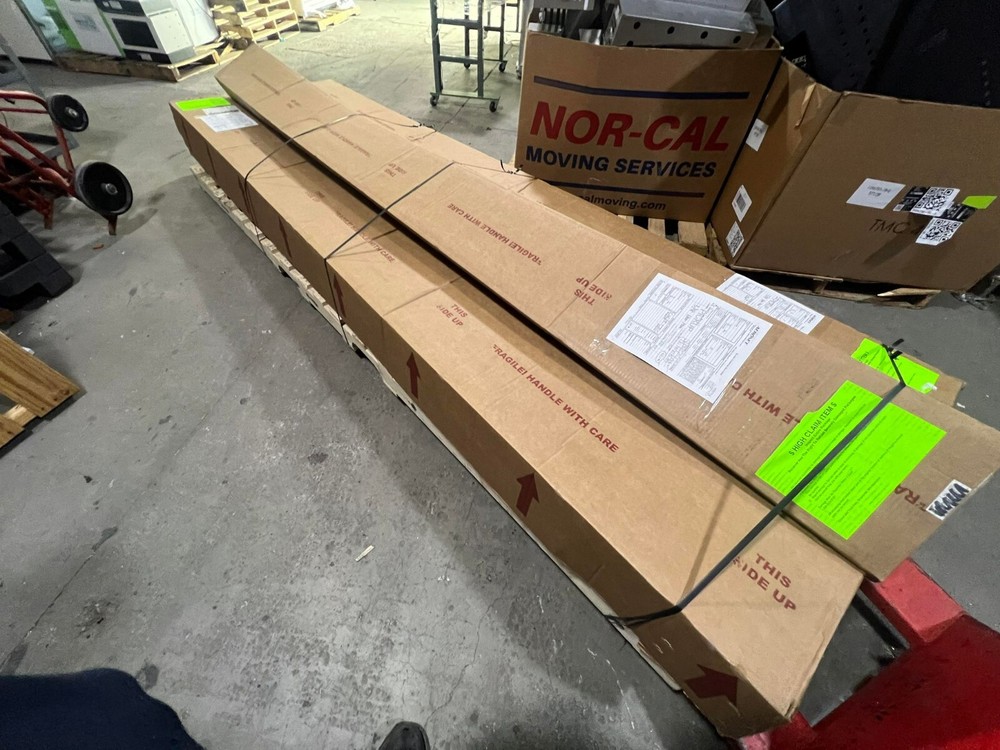 Da-Lite 80320 Advantage Electrol Projection Screen Fabric/Roller Assembl 65X116"