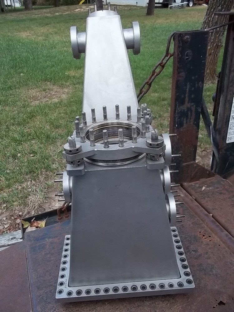 UHV Chamber (8) 2.75" + (1) 6" Bellows Conflat CF Flanges