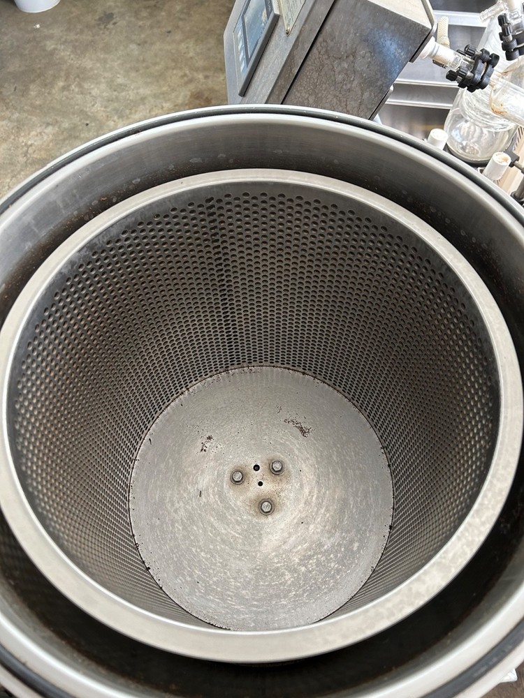 Delta separations cup-15 cannabis extraction system