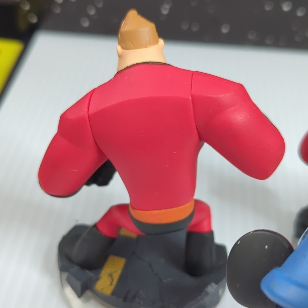 Disney Infinity Lot Of 7 random Characters