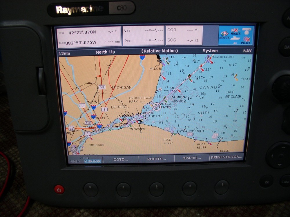 Raymarine C80 MFD