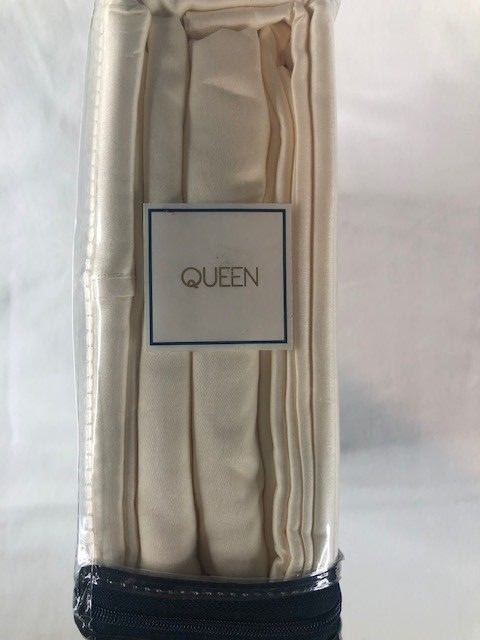 NIP 410 Thread Count Bleecker Collection Queen Sheets Set 100% Cotton Ivory