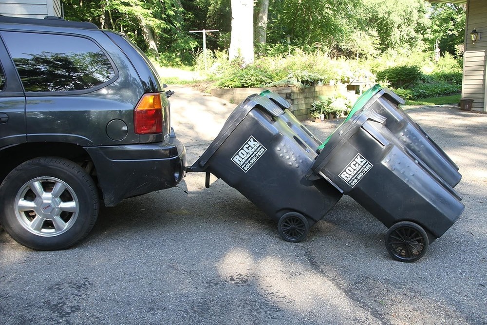 Durable Universal Can Coupler for Efficient Trash Container Handling - 100 lbs