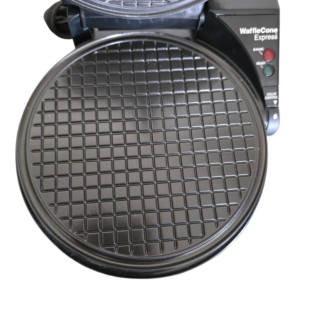 Chef’sChoice (Model 838) International WaffleCone Express Waffle Maker - Tested!