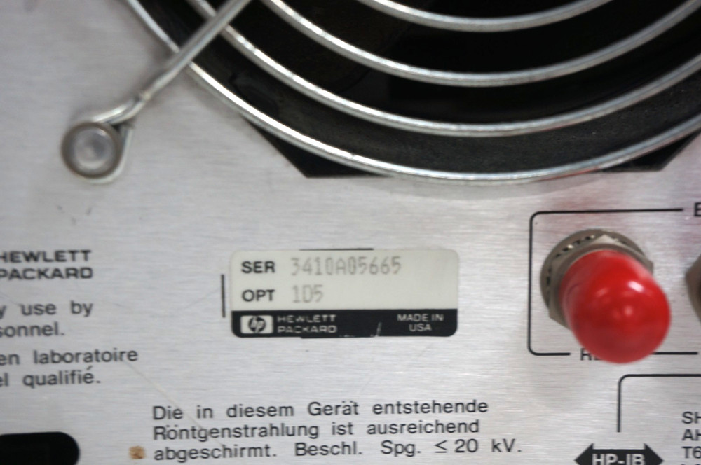 Hewlett Packard - 8753D - Network Analyzer with 87511A S-Parameter Test Set