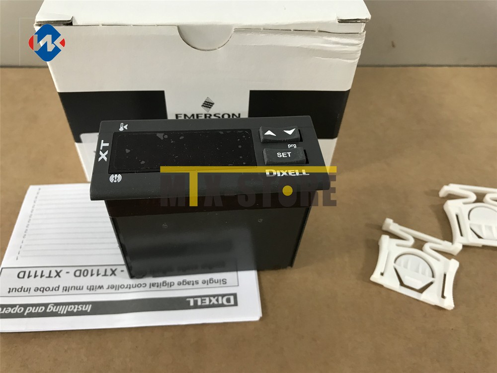 1pcs New For DIXELL Temperature Controller XT110C-5C1TU XT110C 5C1TU