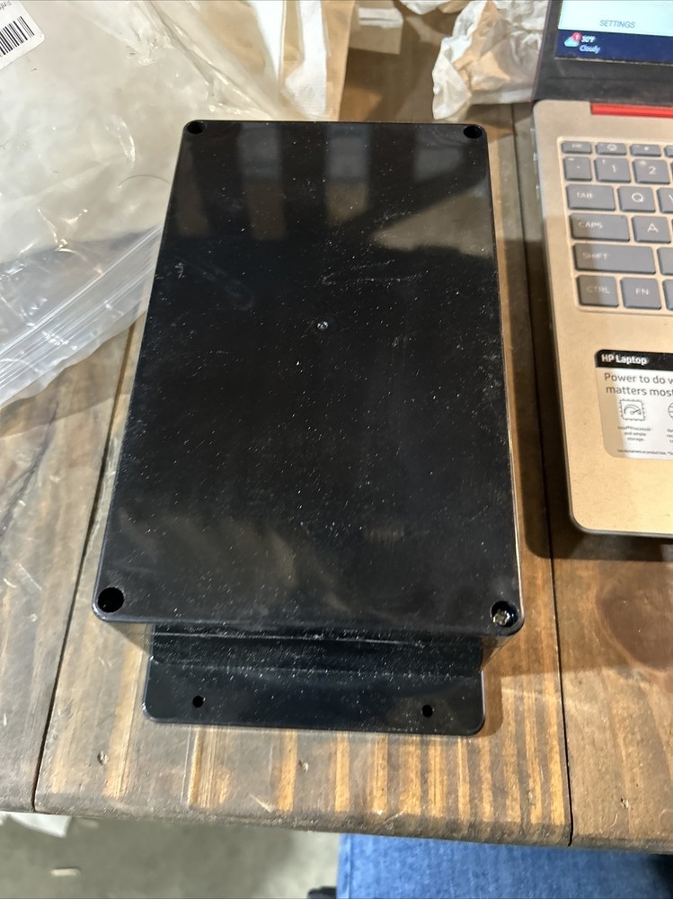 Pinfox IP65 Plastic Box Waterproof Electronic Enclosure Junction Box (NP1)