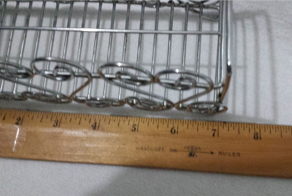 Rectangular Silvertone Sm Metal Makeup Organizer for Vanity Tabletop Pre-owned