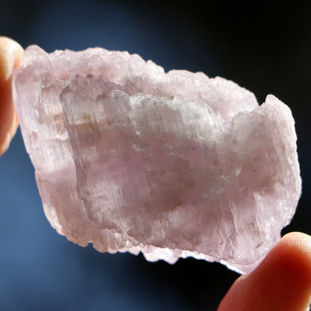 Mineral Specimen: Kunzite (KNZ91)