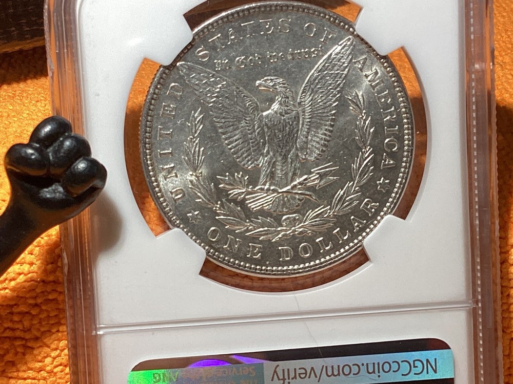 1887 MORGAN SILVER 💰 NGC MS61