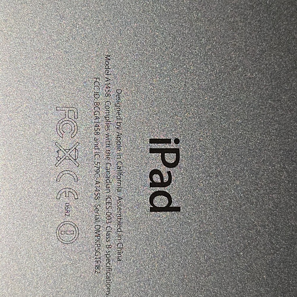 Excellent Older Apple iPad-A1548-Please READ!