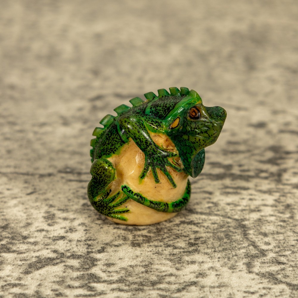Green Iguana Lizard Tagua Nut Carving