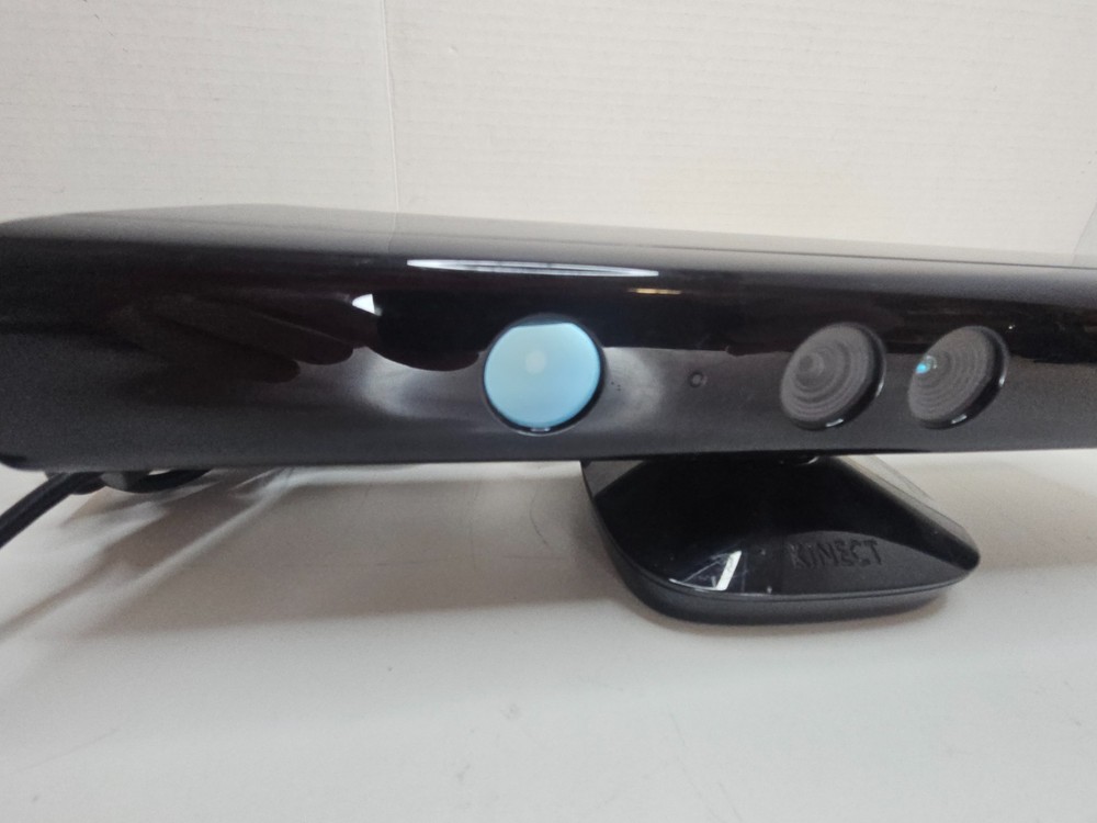 Microsoft Xbox 360 Kinect Sensor with Kinect Adventures! Game Model 1414 Tested