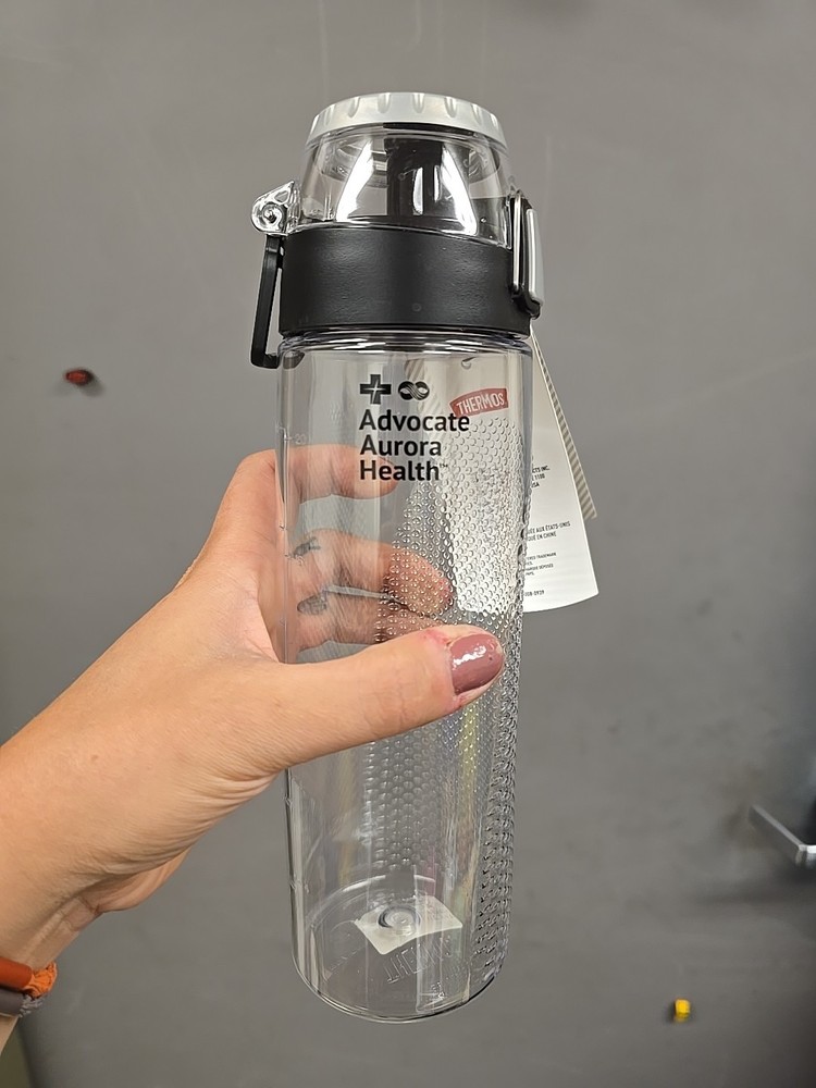 Thermos Hydration Bottle W/ Rotating Intake Meter 24 Oz