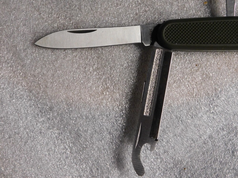 Vintage Mil-Tec Pocket Knife