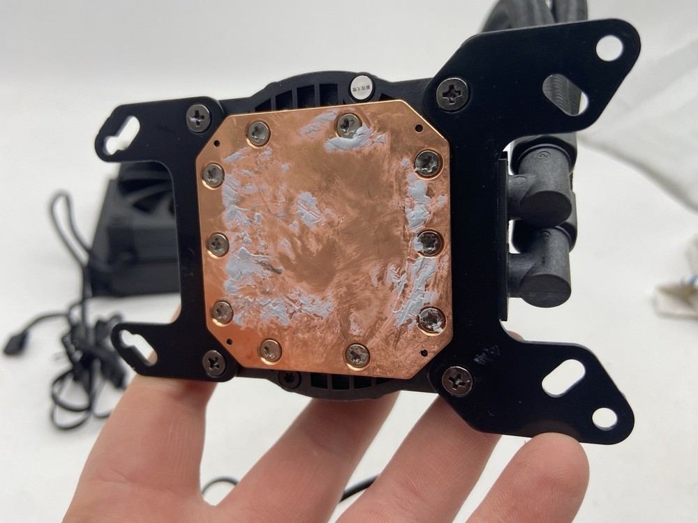 DeepCool LT520 high-performance liquid CPU cooler