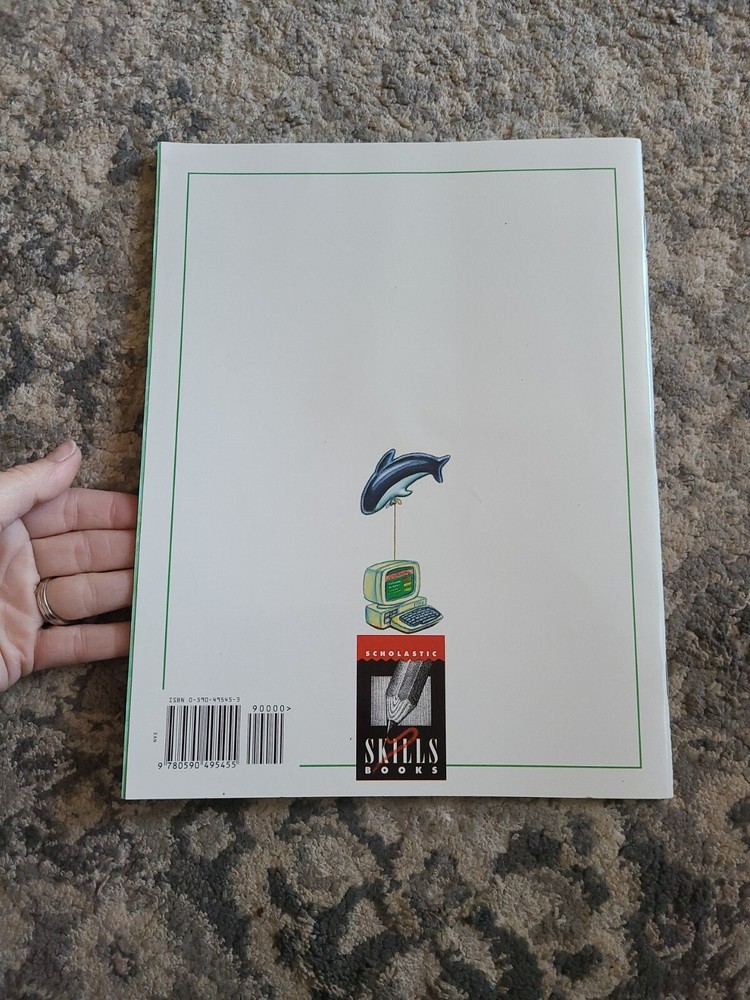 We Can Use The Computer! Book D and E. Great Condition