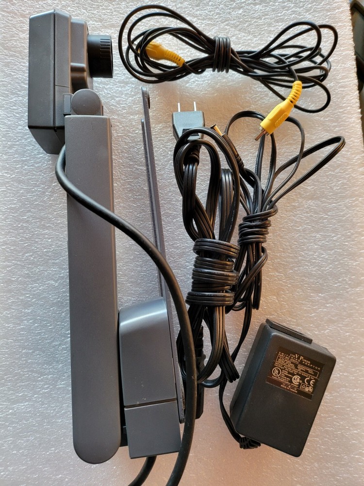 Elmo Desk Top Presenter DT - 70