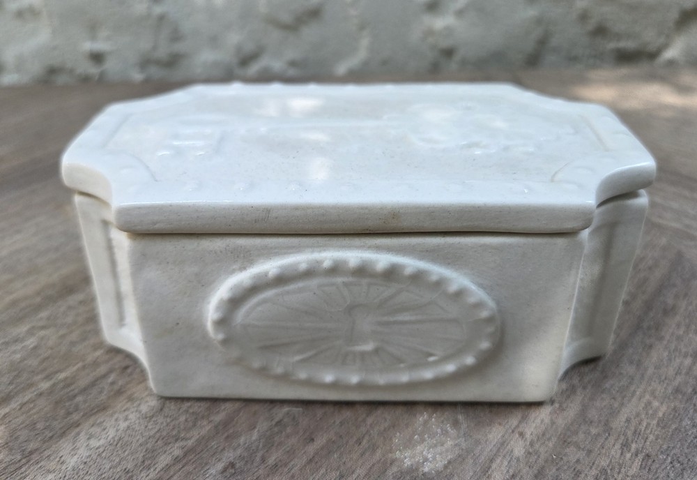 Jonathan Adler Ceramic Key Box