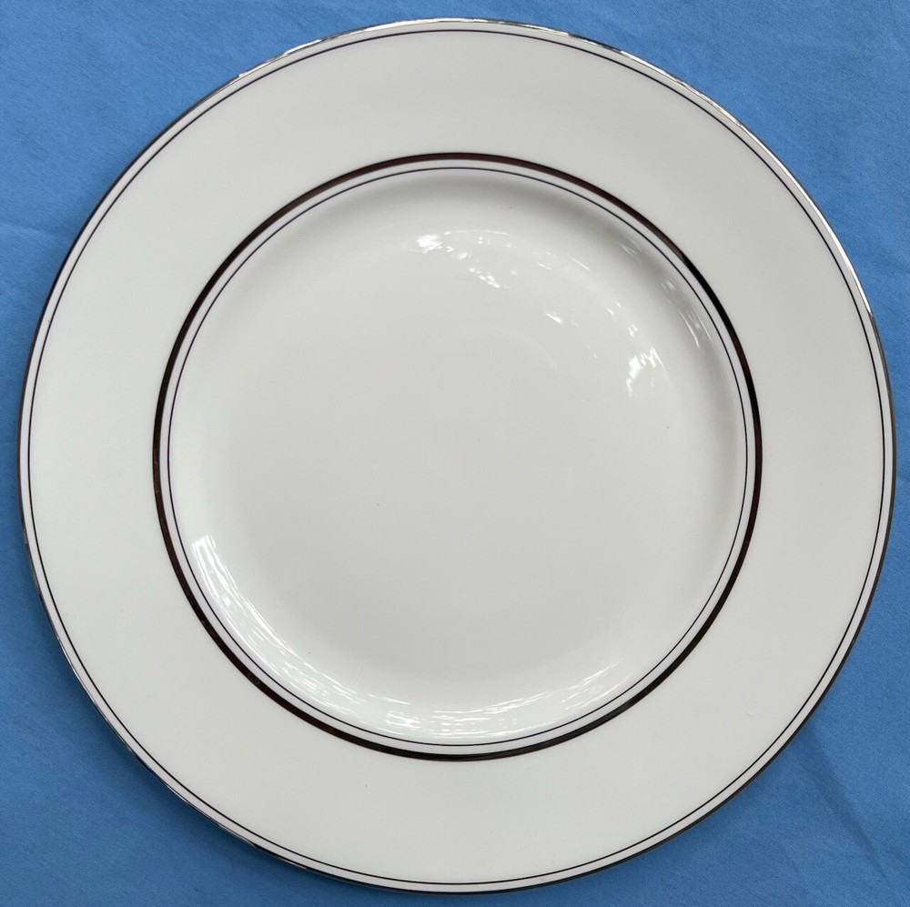 Lenox Kate Spade Library Lane Platinum 5-Piece Place Setting Mint Condition