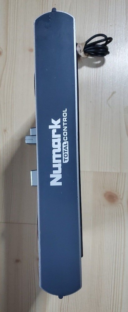 Numark Total Control DJ Double Mixing Deck with USB cable