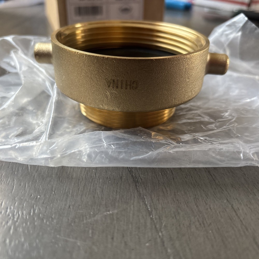 2.5" FNST x 2"MIP Brass Fire Hose Reducer.