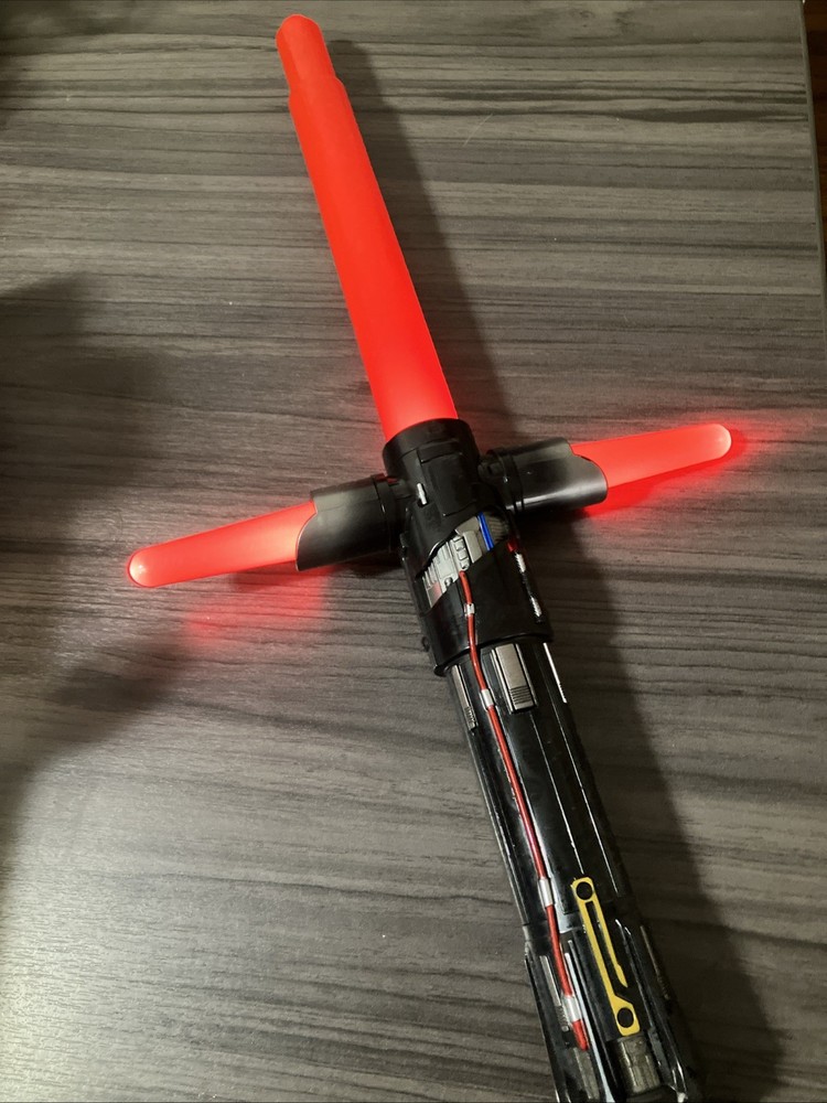 Star Wars Kylo Ren Extendable Lightsaber