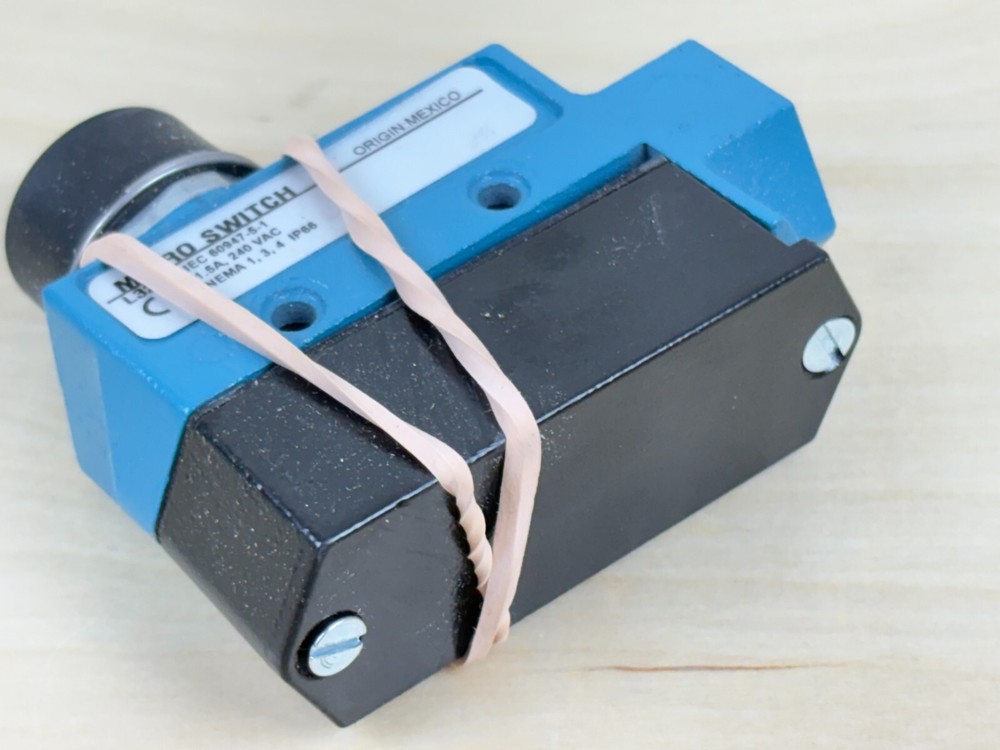 Honeywell BZE6-2RN Micro Switch, Limit