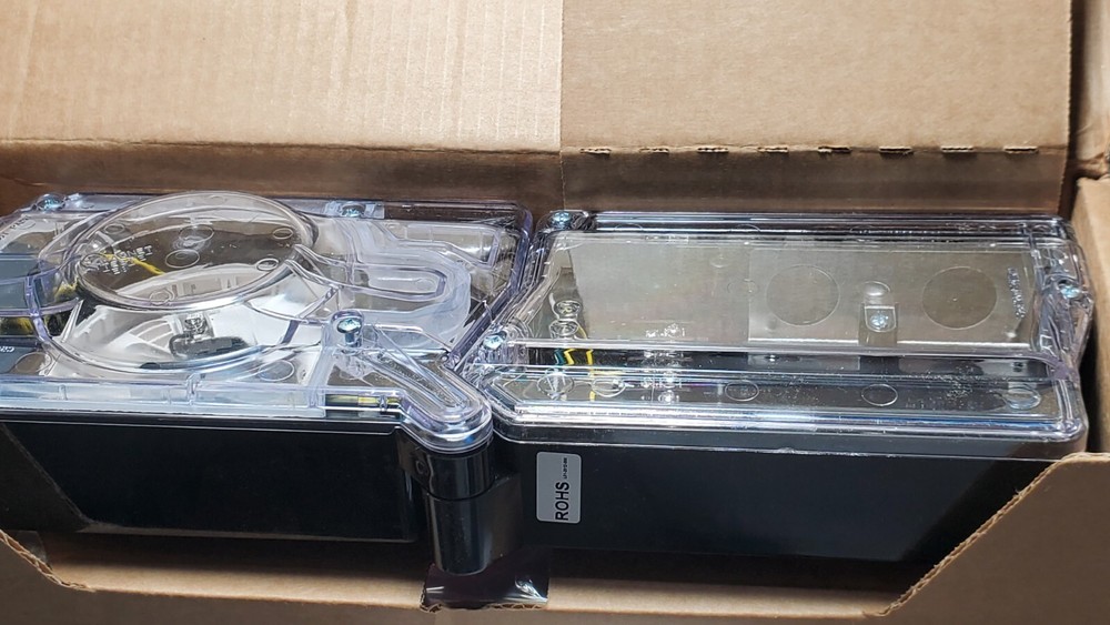 SYSTEM SENSOR DNR/DUCK SMOKE DETECTOR HOUSING NEW