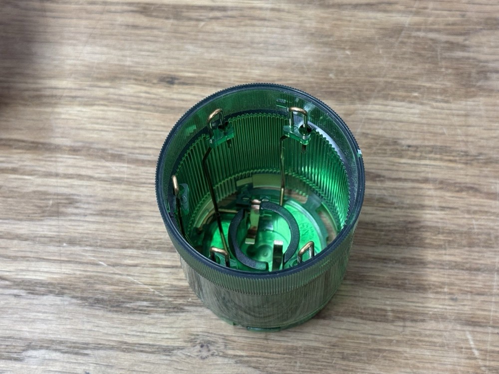 New with Box Siemens 8WD4 200-1AC Green Stack Light