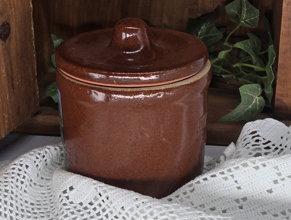 cheese crock w/ summer barn (26055) hand painted