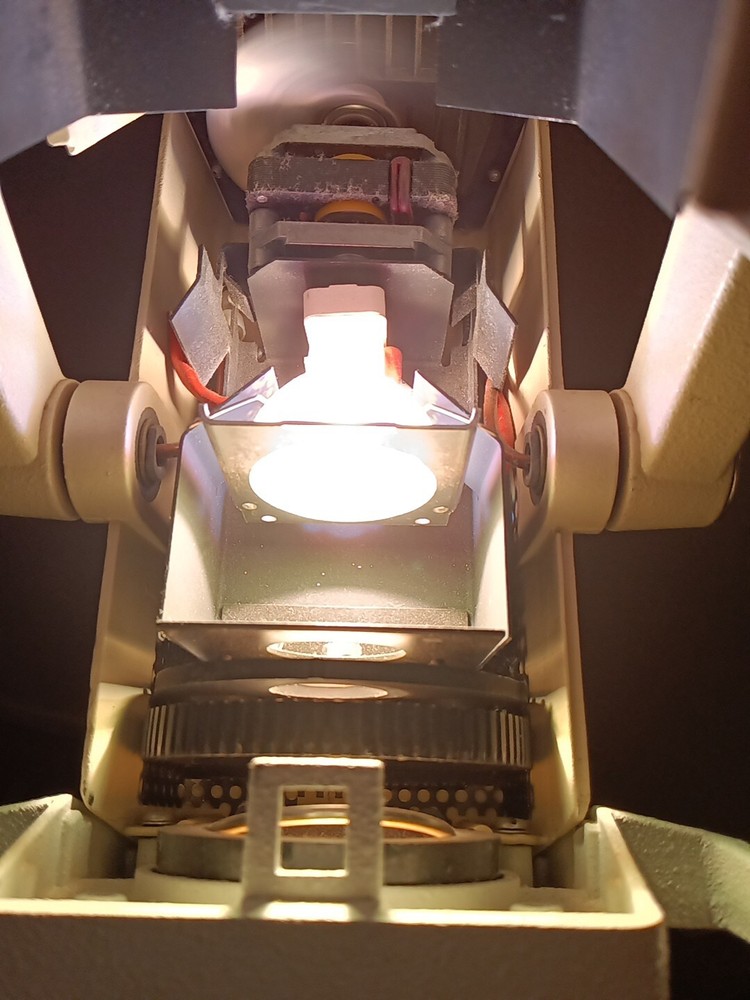 Burton Halogen CoolSpot Exam Lamp
