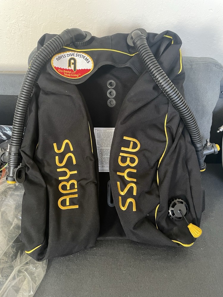 Scuba BC Wing Dual Bladder - Abyss Dive Systems