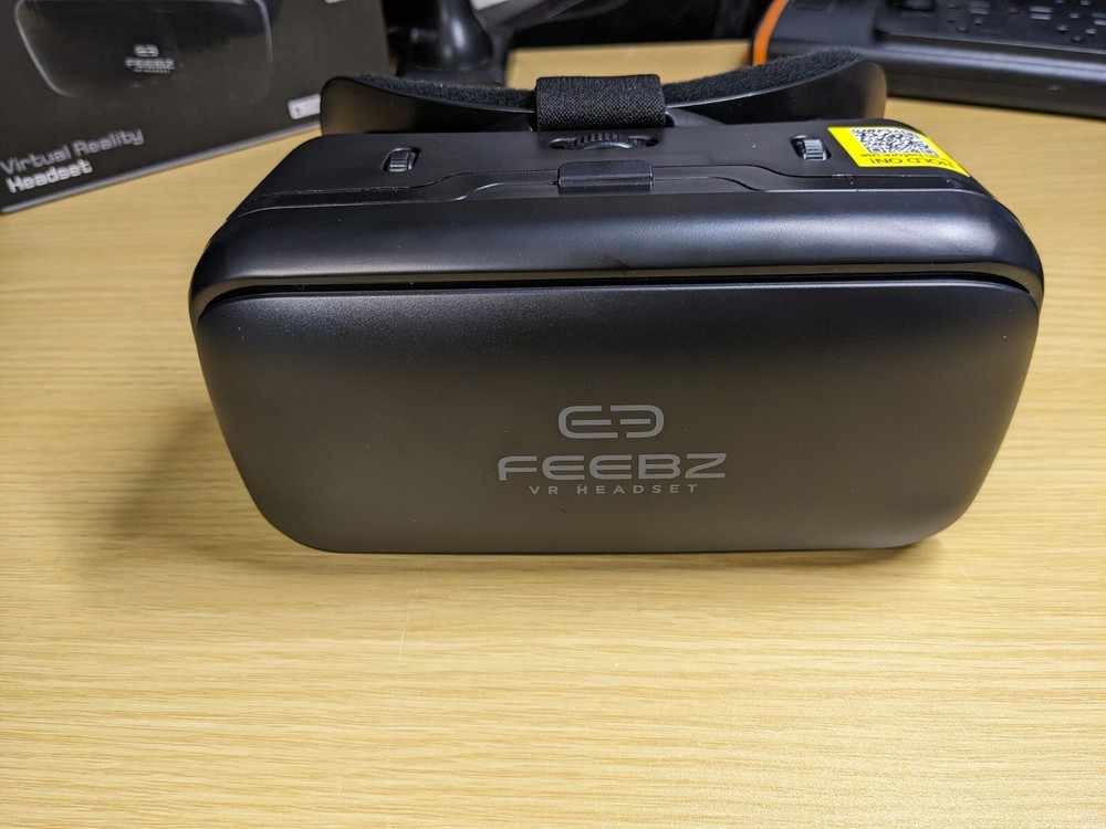 Feebz VR Headset for Android w/ Android Remote. 4.5" to 6.5" phones