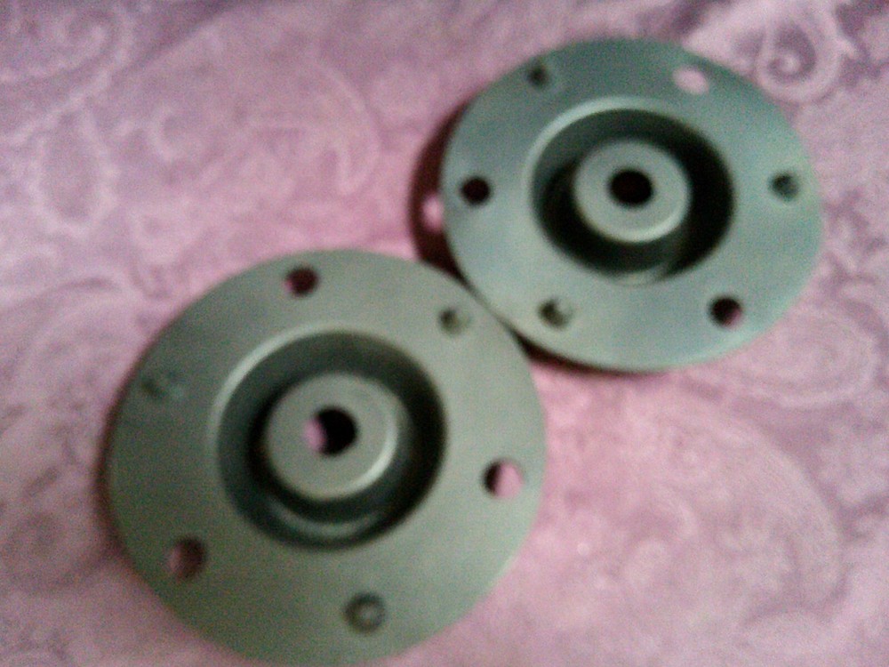 eflare rubber base stands 6" across