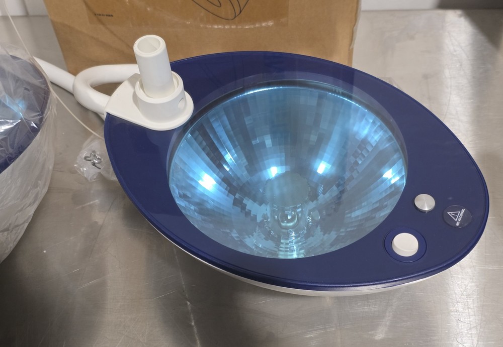 Maquet Blueline Blue 30 Exam Light Head