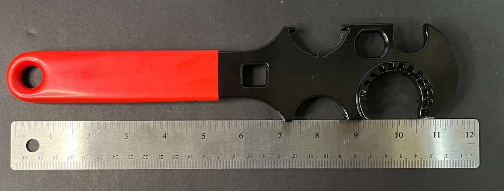 Multi-Function Wrench Capable of Installing and Removing Various Nuts and Bolts