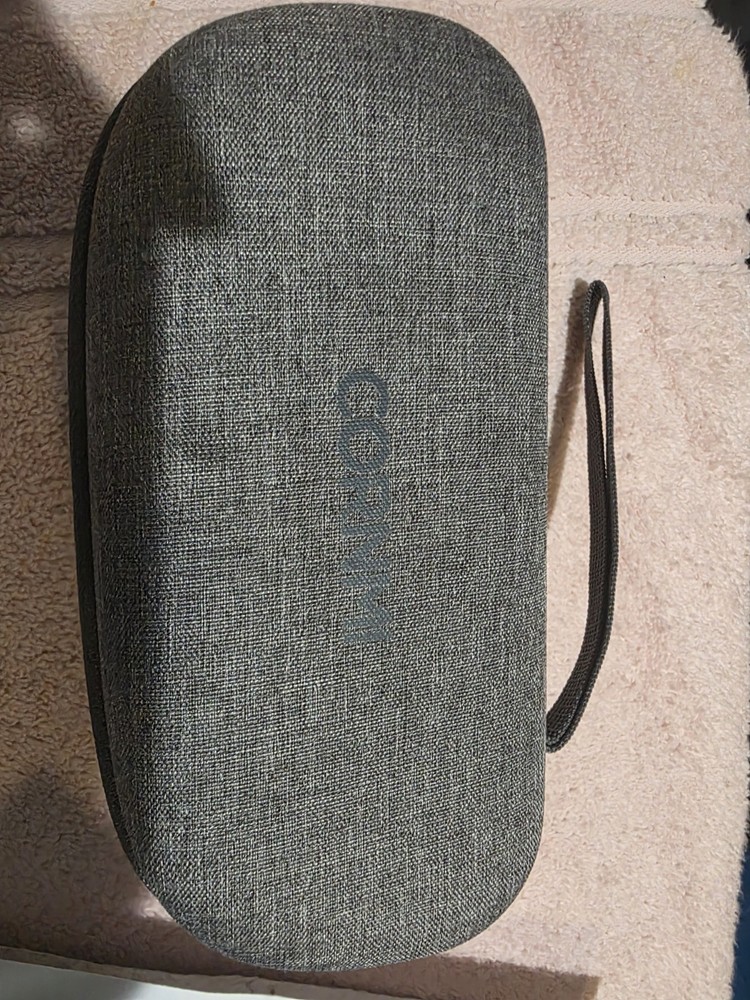 CORNMI Smartphone VR Headset Black with Carrying Case Plastic