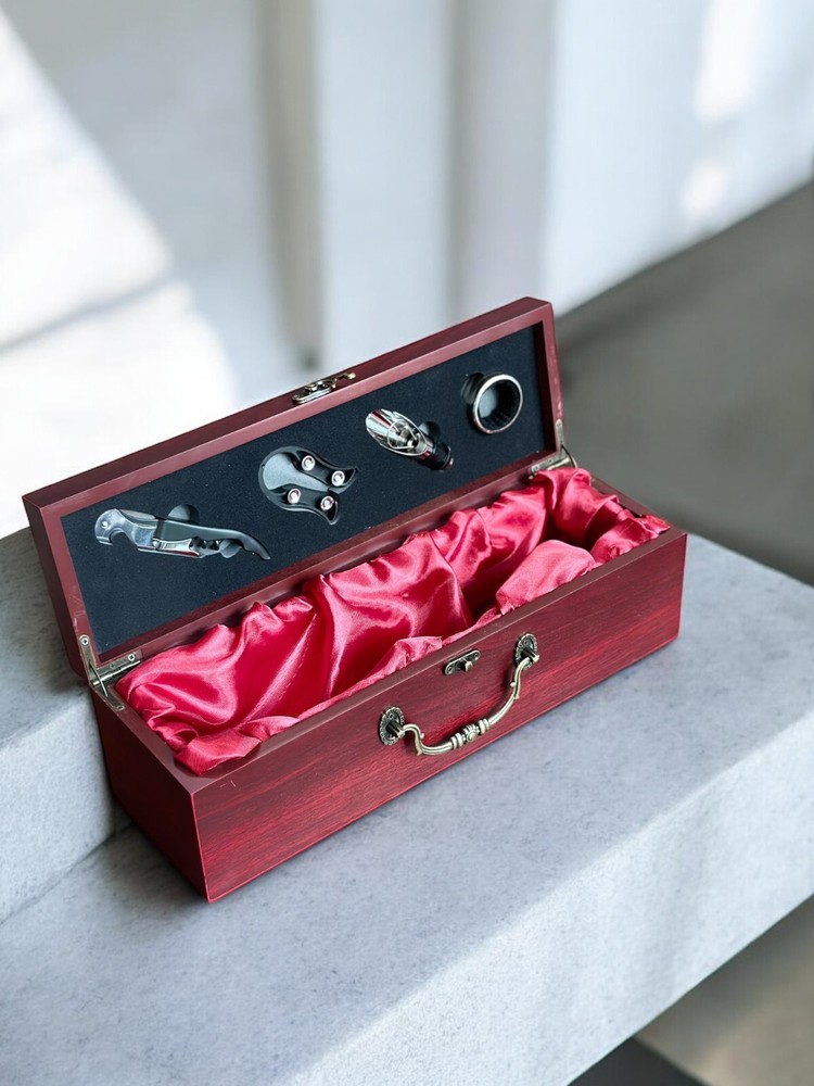 Custom Engraved Wine Gift Box with Tools – Wedding, Anniversary, Couples Gift