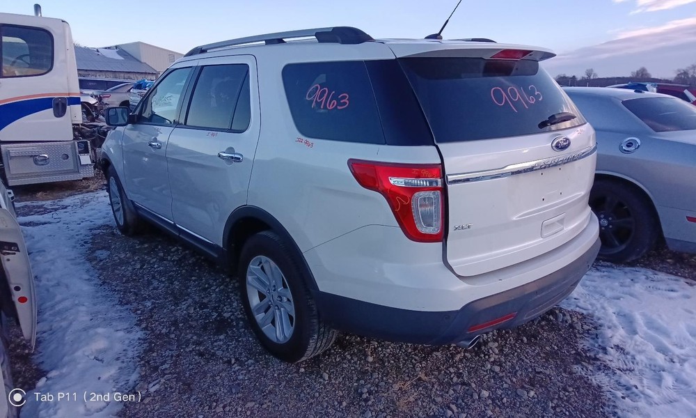 EXPLORER 2012 Info-GPS-TV Screen 764980