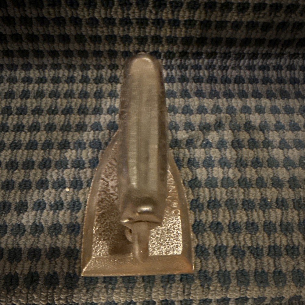 Antique Cast Iron #5 Williams & Son, Chagrin Falls, *Flat Iron Solid Handle