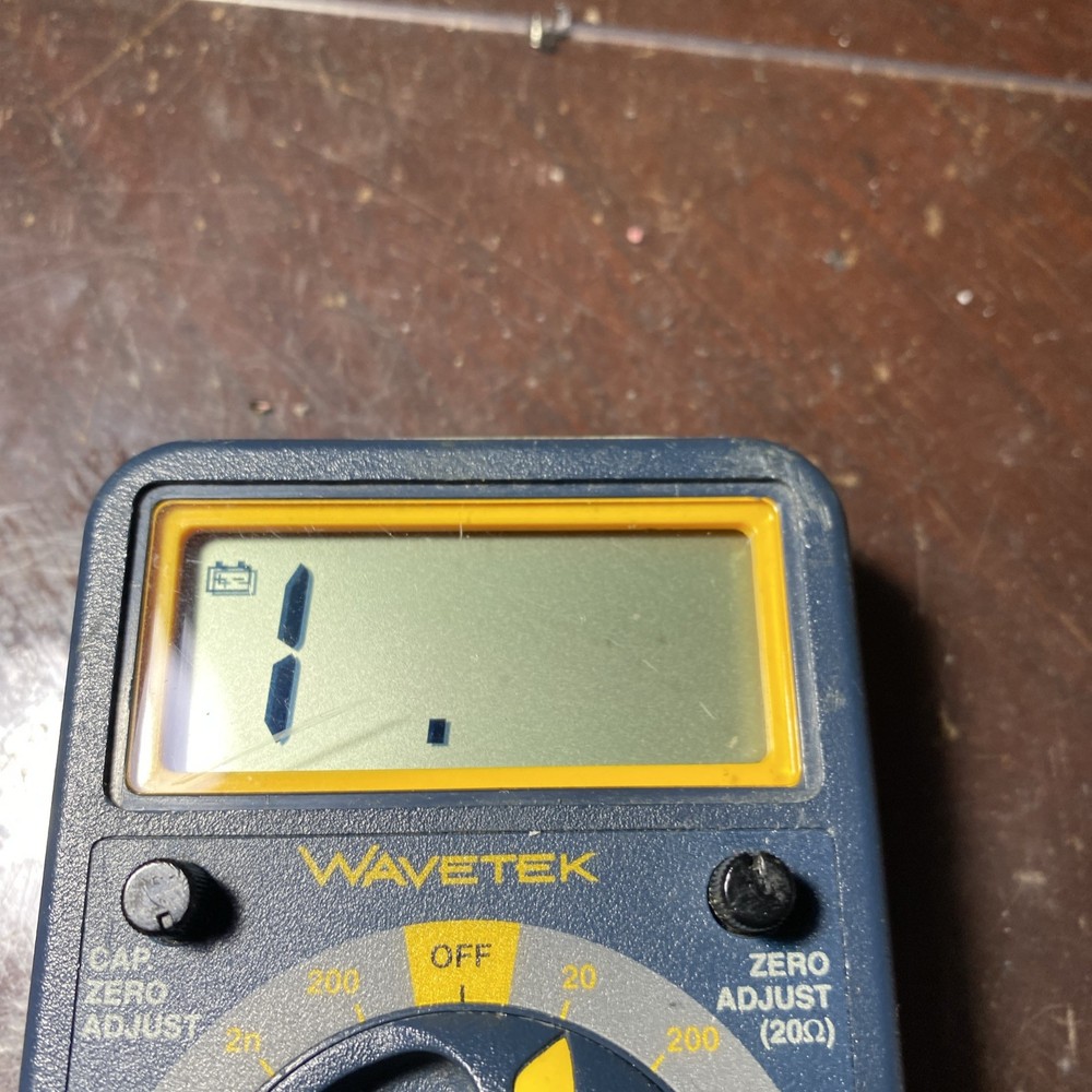 WAVETEK CR50 Full Range Capacitance & Resistance Meter