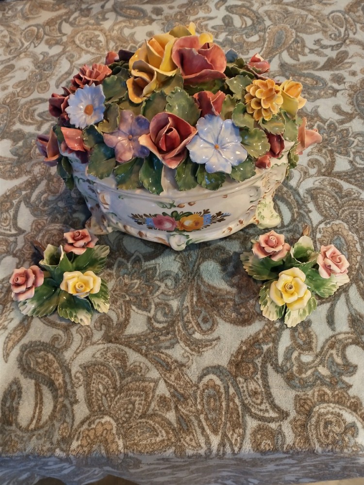 Capodimonte Flowered Bowl And Candlesticks