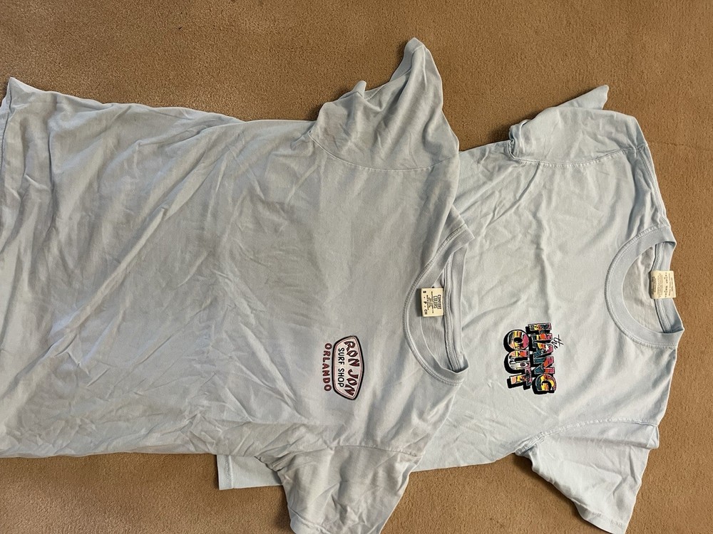 souvenir shirts