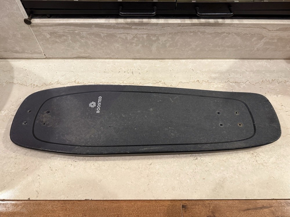 BOOSTED BOARD MINI DECK (100% AUTHENTIC)!