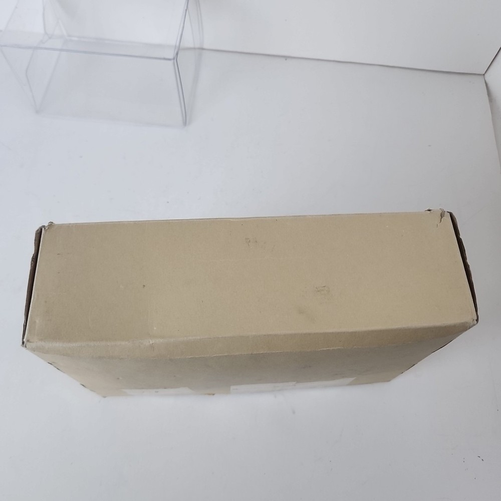 KVM Switch 2 Monitors 2 Computers 4k 144hz Extended Display HDMI