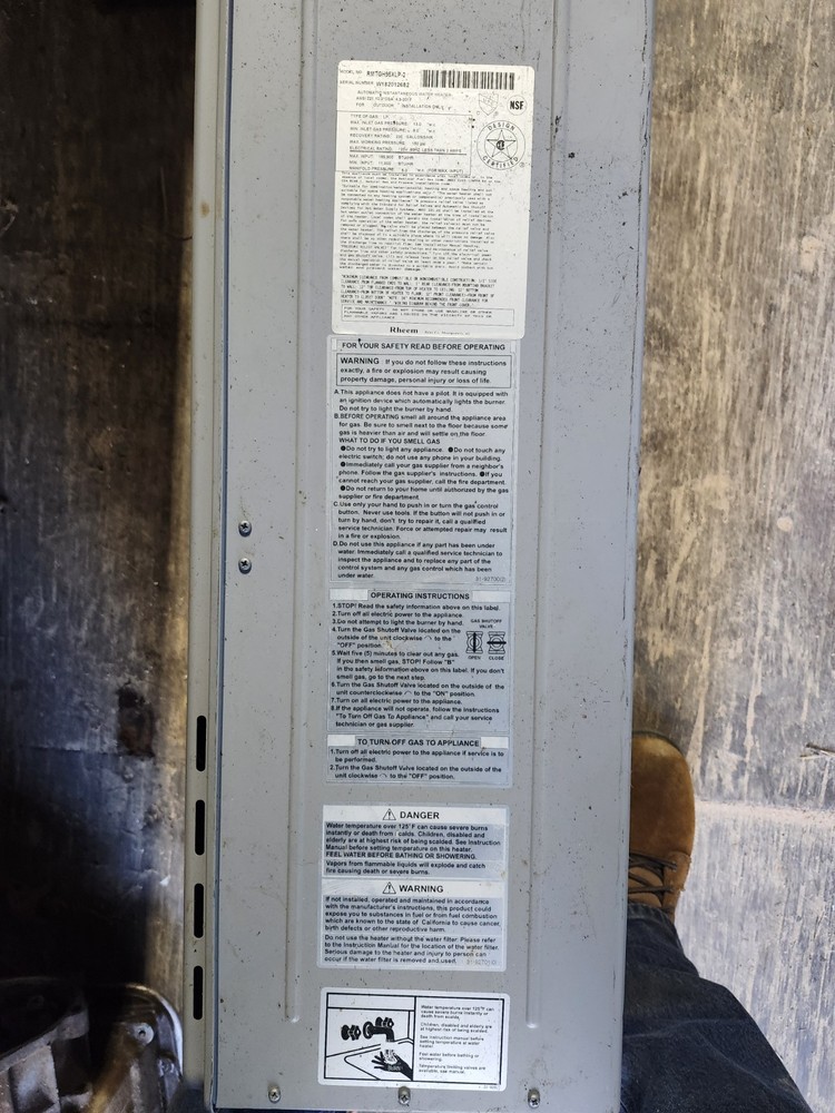 Rheem Tankless Water Heater 199 000 BTU Propane Gas Outdoor
